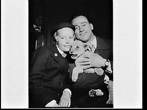 Keith Smith with a lion cub and a schoolgirl in the 2GB...
