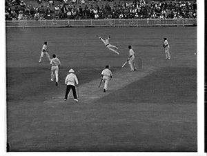 Sheffield Shield Cricket 1962, New South Wales versus V...