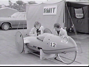 Shell Australian Mileage Marathon 1982 (winner travelli...