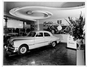 Item 18: York Street showroom for car dealer Stack & Co...