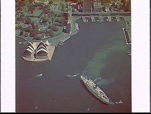 Aerial photograph of Sydney Opera House, Circular Quay ...