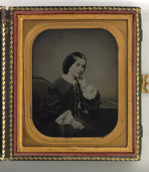 [Eliza Morisset, ca. 1860 / photographed by Edwin Dalto...