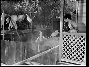 Production of the 1958 Anthony Kimmins-Canberra Films' ...