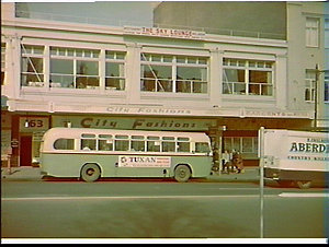 NSW Government buses with Alan Davis advertising signs ...