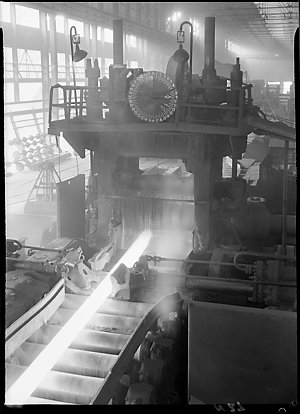 File 24: Bloom Mill, BHP, [1940s] / photographed by Max...