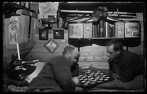 P207: Harrisson and Watson play draughts. The Grottoes ...
