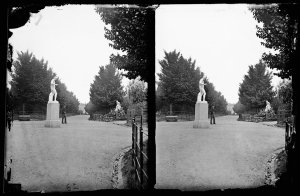 [Merlin's photographic assistant ?], Fitzroy Gardens, M...