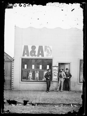 Studio and staff of American & Australasian Photographi...