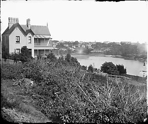 Rushcutters Bay and Macleay Point across water from St....