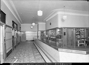 Part of the Public Bar, Hotel Manly