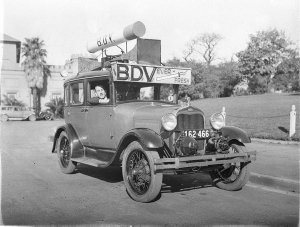 Promotion float for BDV Everfresh cigarettes on a 1933 ...