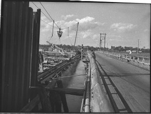 Construction of new bridge, Carrington