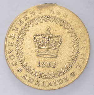 Item 0651: South Australian one pound gold coins, 1852