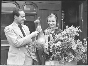 Russian Ballet ariving by the Melbourne Express (taken ...