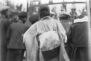 Japanese girl, obi, traditional kimono, neck covered