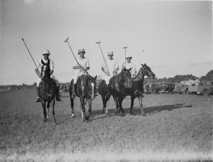 Unidentified polo team