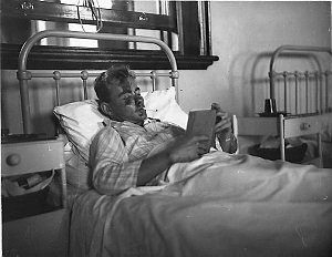Speedway driver Harry Lewis recovers from a crash, St. ...