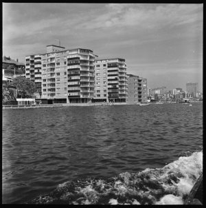 File 18: Flats and waterfronts, Navy dock etc, October ...