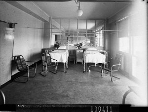 Small four-bed ward, Rachel Forster Hospital