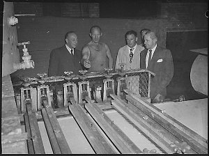 Harold Holt at Masonite factory, Raymond Terrace