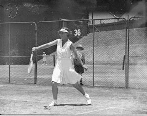 Country Week tennis, White City
