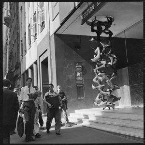 File 07: Margo Lewers scup. [sculpture], Pitt St, [1960...
