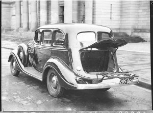 Car (taken for Liberty Motors, for "Telegraph" classifi...
