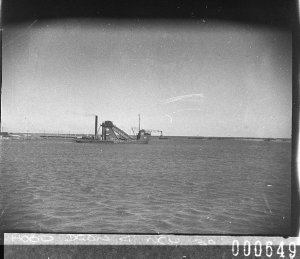 Dredging harbour (taken for BHP, on Adelaide-Whyalla tr...
