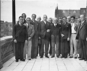 Mayor Parker holds a reception for the British speedway...