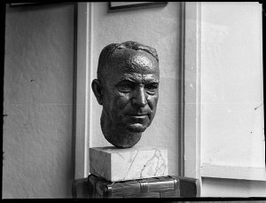 Bust of Leo Buring by Dr Fleischmann