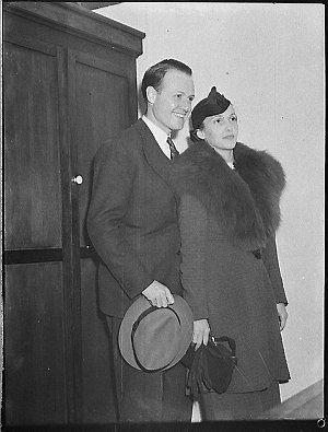 Arrival by "Monterey", Mr and Mrs Burr (taken for J.C. Williamson Ltd)