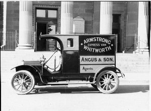 Angus & Son's Armstrong Whitworth Express Van in front ...
