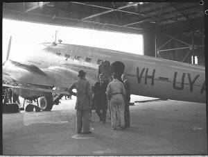 Junkers airplane (Lawrence Hargrave); arrived from Melb...