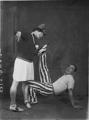 Theatrical clown act [tap dancers ?]