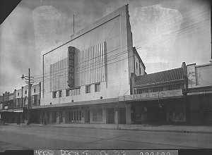 Exterior, Odeon Theatre, Campsie (taken for Guy Crick &...