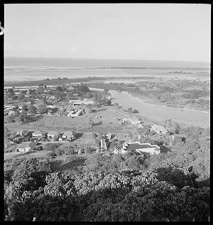File 16: Bowen, Nth Qld [North Queensland], 1943 / phot...