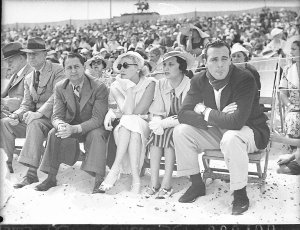 Charles Farrell, Zane Grey and Lillian Pertka at Bondi ...