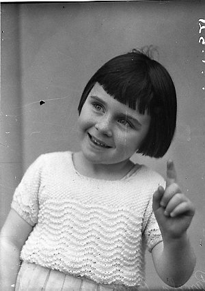 Schoolgirl, Pamela Brisbane, at the Eisteddfod