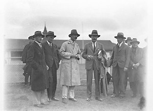 Group of five committee men, Yass racecourse