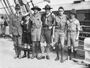 Visiting scouts and scoutmasters arrive by ship from ov...