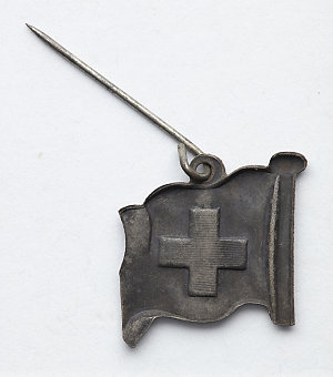 Item 0972: Patriotic, Red Cross badge, [between 1914 an...