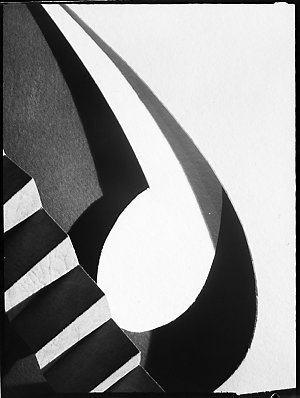 File 26: Experimental - musical note, 1936 / photograph...