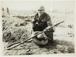 Item 05: Australian Official World War I photographs