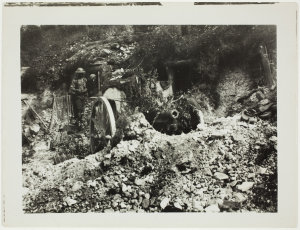 Item 08: Australian Official World War I photographs