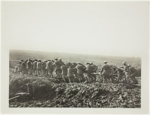 Item 07: Australian Official World War I photographs
