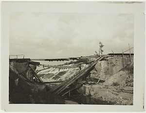 Item 09: Australian Official World War I photographs