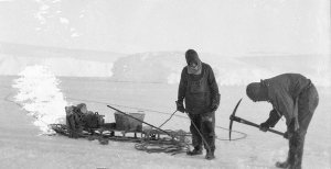 Q626: Dredging on bay ice. Digging the trench for the h...