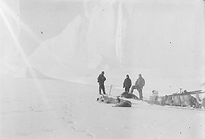 H206: Sledging below the ice wall of the Shackleton She...