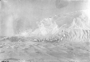 H183: Face of Shackleton Shelf and floe ice and fall fr...