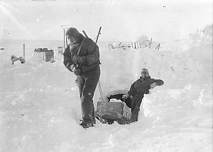 H412: Hauling out a load of drift snowform the tunnel e...